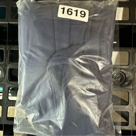 Chico’s Lightweight Tunic Side Mesh Inserts Navy Blue Rayon Spandex Sz LP (2P) - Picture 7 of 7